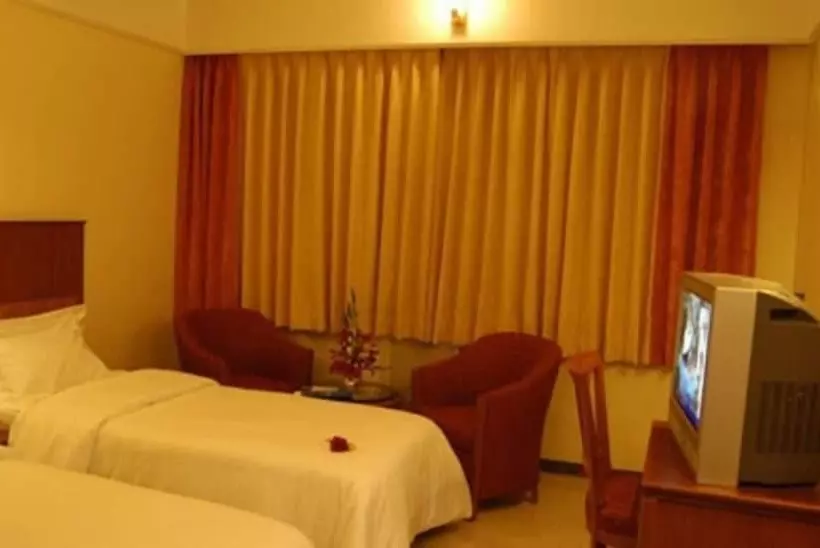 Отель Solitaire