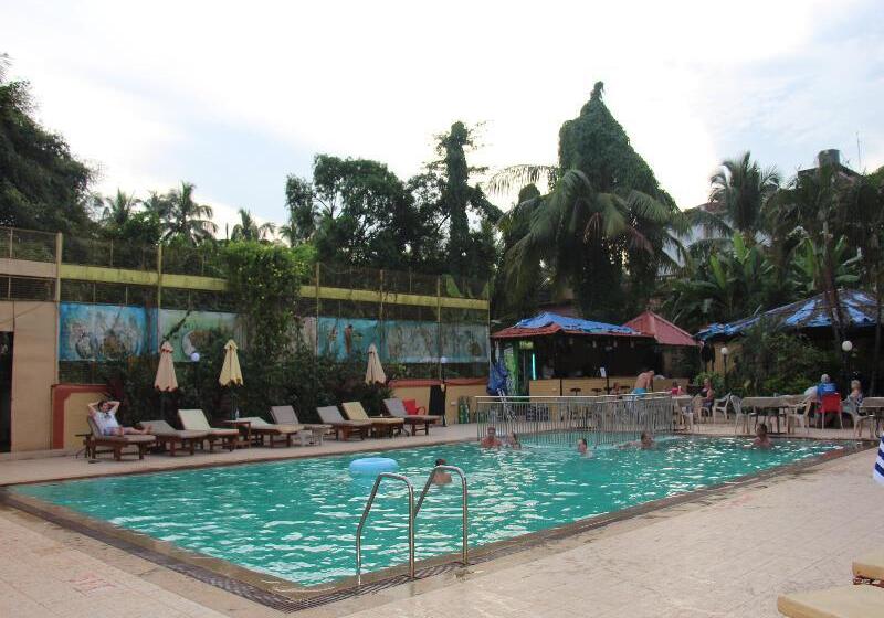 فندق Somy Plaza Calangute Goa   Formerly Somy Resort