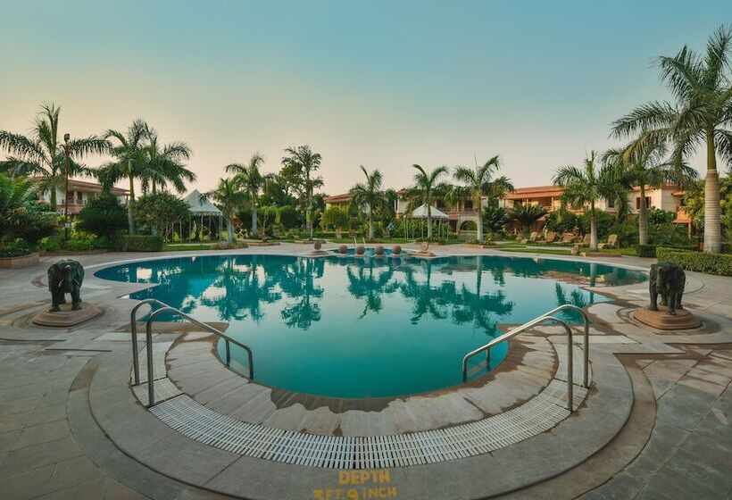 Отель Marugarh Resort And Spa