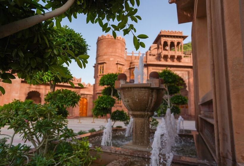 Отель Marugarh Resort And Spa