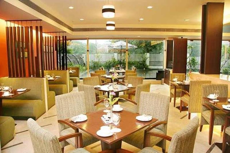 Hotel Muse Sarovar Portico Nehru Place