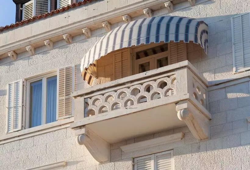 هتل Villa Glavić