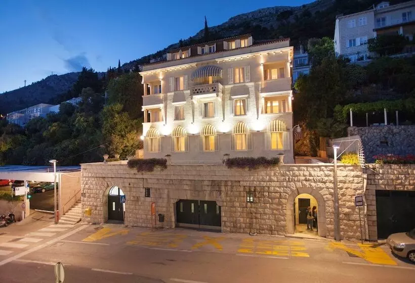 هتل Villa Glavić