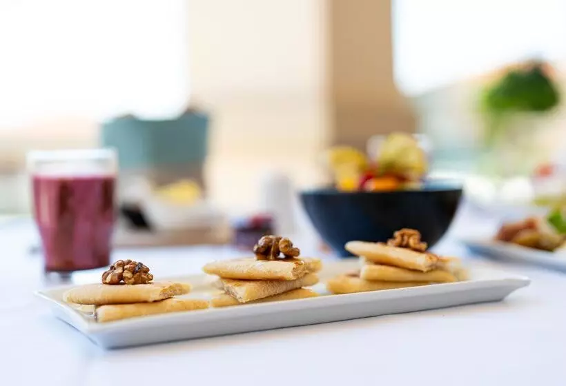 Kresten Royal Euphoria Resort