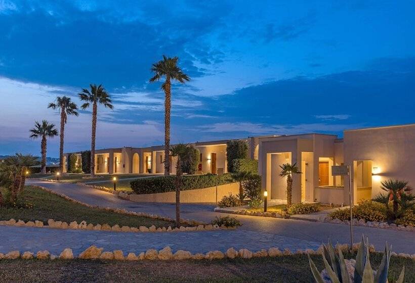 Kresten Royal Euphoria Resort