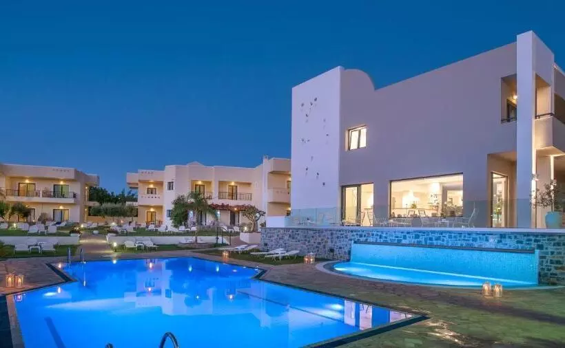 Kristalli Hotel Apartments