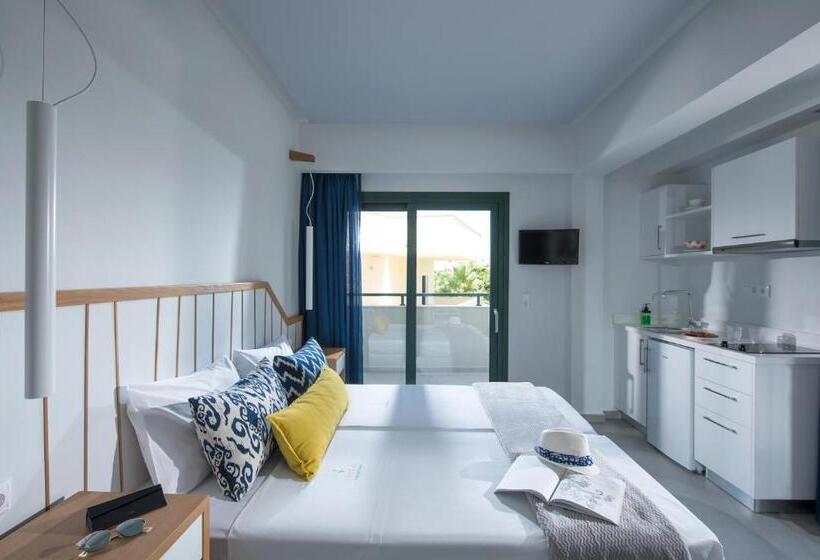 Kristalli Hotel Apartments