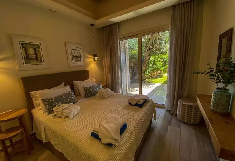 La Riviera Barbati Seaside Apartments & Villas