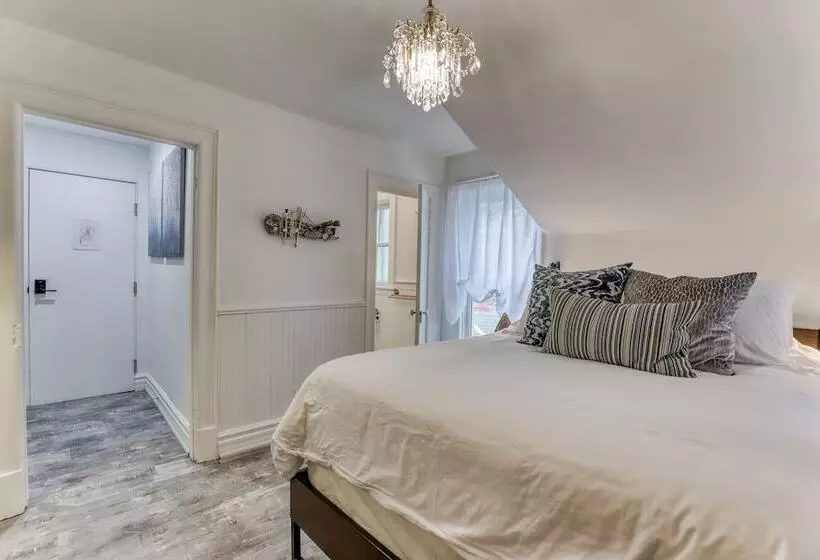 Aamiaismajoitus (B&B) Pangea House