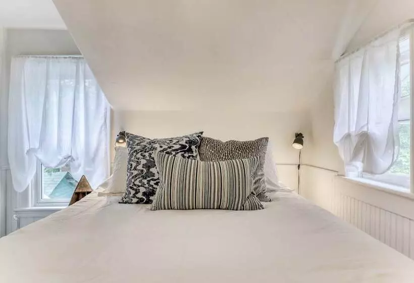 Aamiaismajoitus (B&B) Pangea House