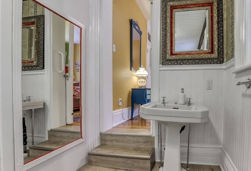 ベッドアンドブレックファースト Pangea House