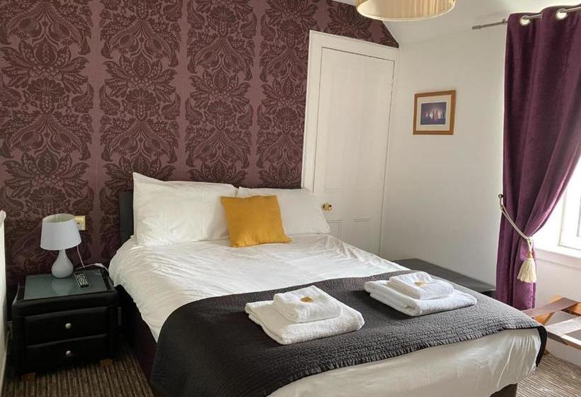 فندق Richmond House