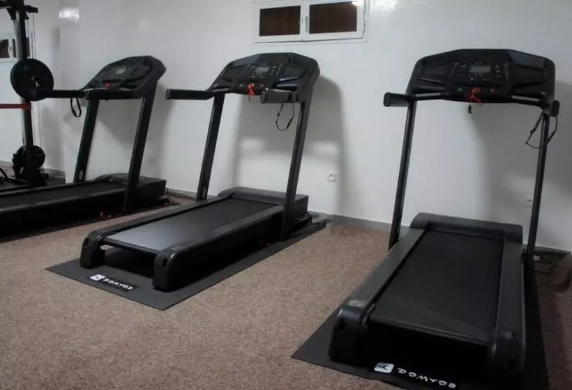 هتل Valencia Hôtel & Appartements