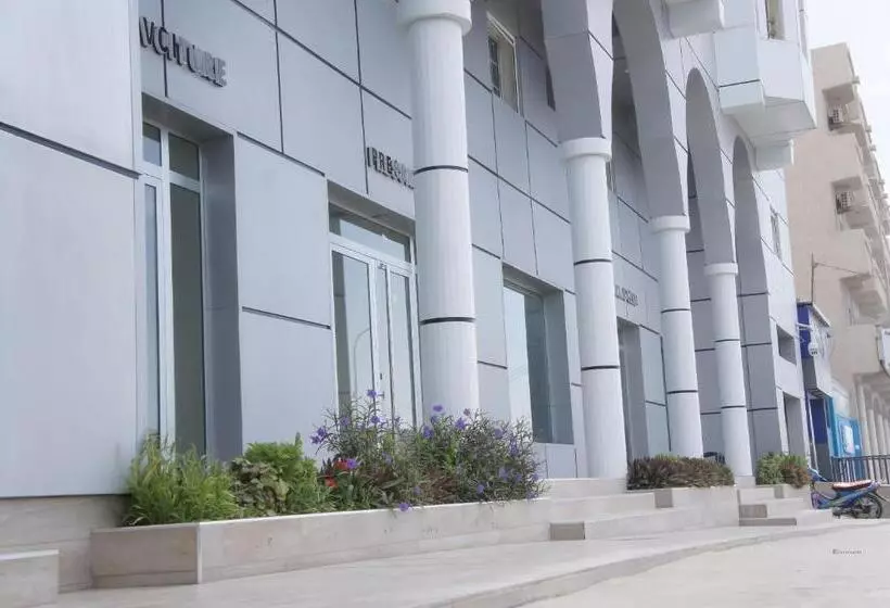 هتل Valencia Hôtel & Appartements