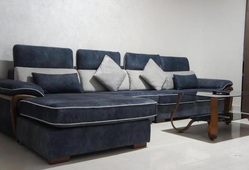 هتل Valencia Hôtel & Appartements