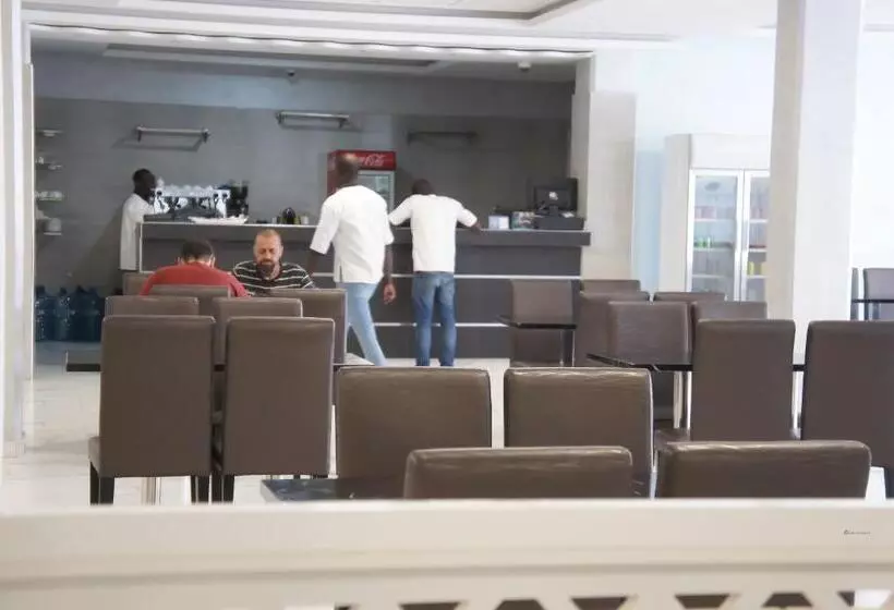 هتل Valencia Hôtel & Appartements