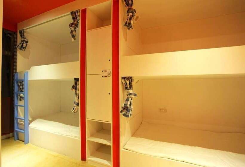 Shangrila Free Life Youth Hostel