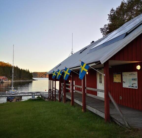 Trysunda Vandrarhem & Skärgårdscafé