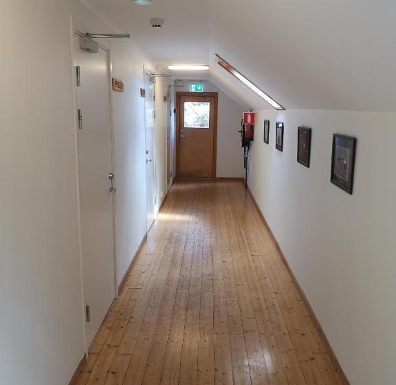 Trysunda Vandrarhem & Skärgårdscafé