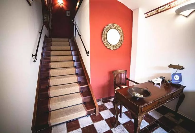 Retkeilymaja Posada Cicero