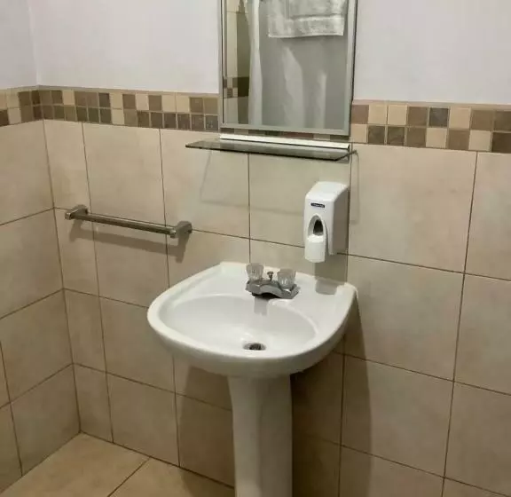 تختخواب و صبحانه Doña Carmen