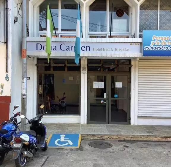 تختخواب و صبحانه Doña Carmen