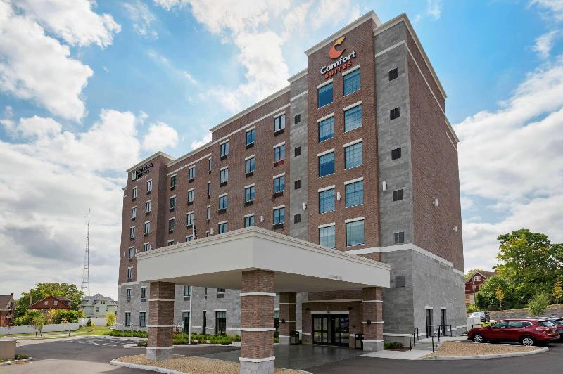 Hotelli Mainstay Suites Cincinnati University  Uptown