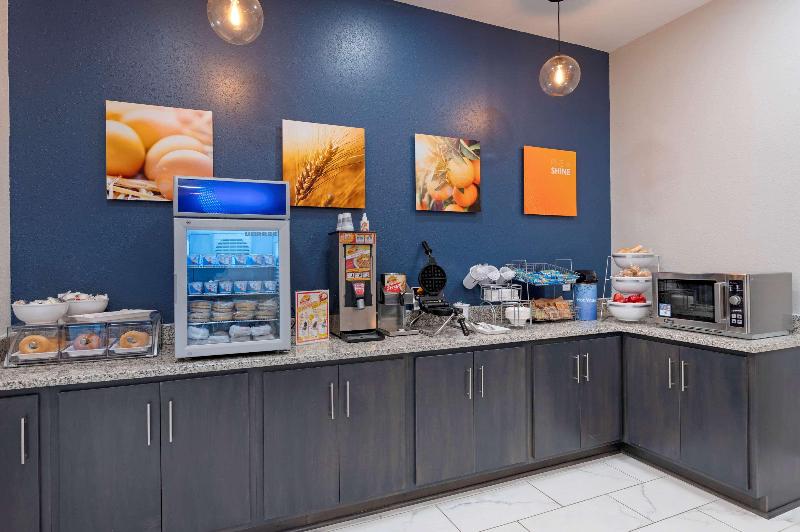 Hotelli Mainstay Suites Cincinnati University  Uptown