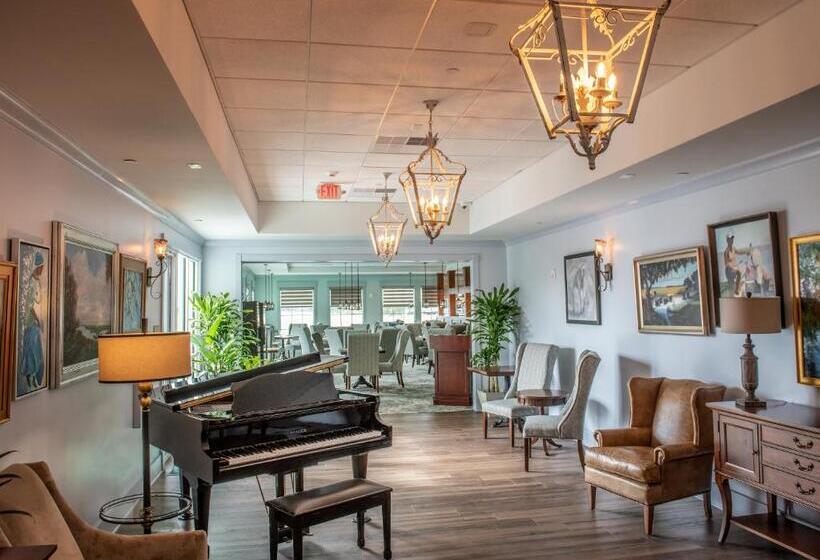 Отель Oaks On The River