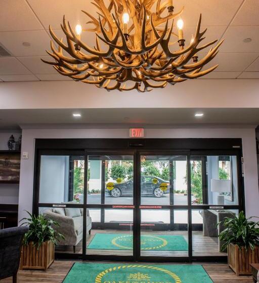 Отель Oaks On The River