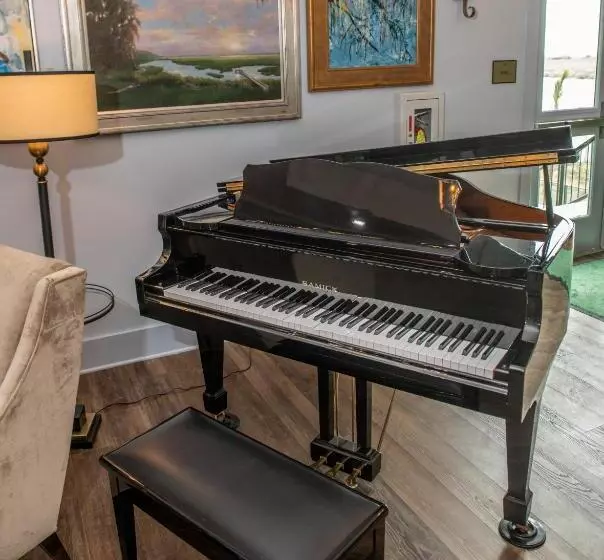 Hotelli Oaks On The River