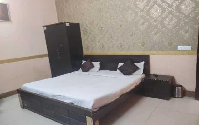 Hotell Oyo 80891  Sachin