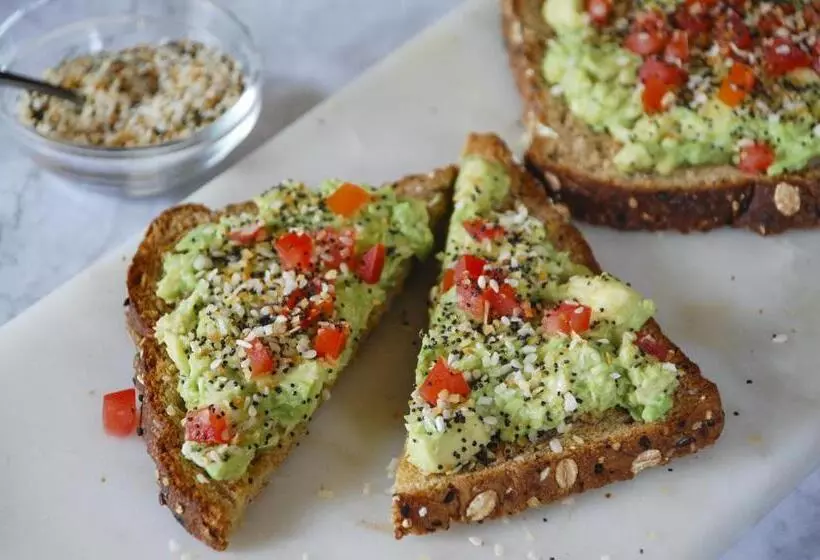 ペンション The Breezy Volcano