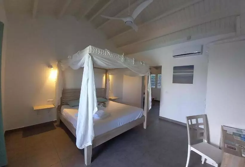 پانسیون Tiko Lodge Sxm