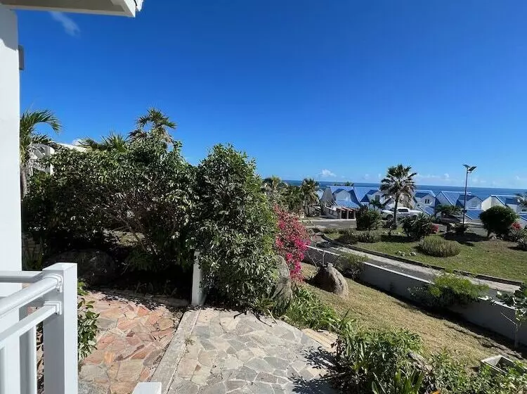 پانسیون Tiko Lodge Sxm