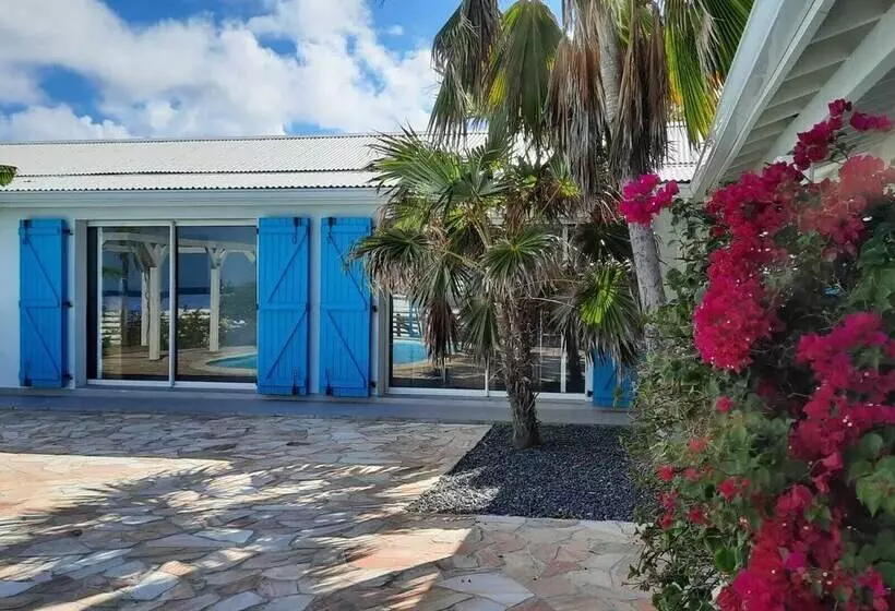 پانسیون Tiko Lodge Sxm