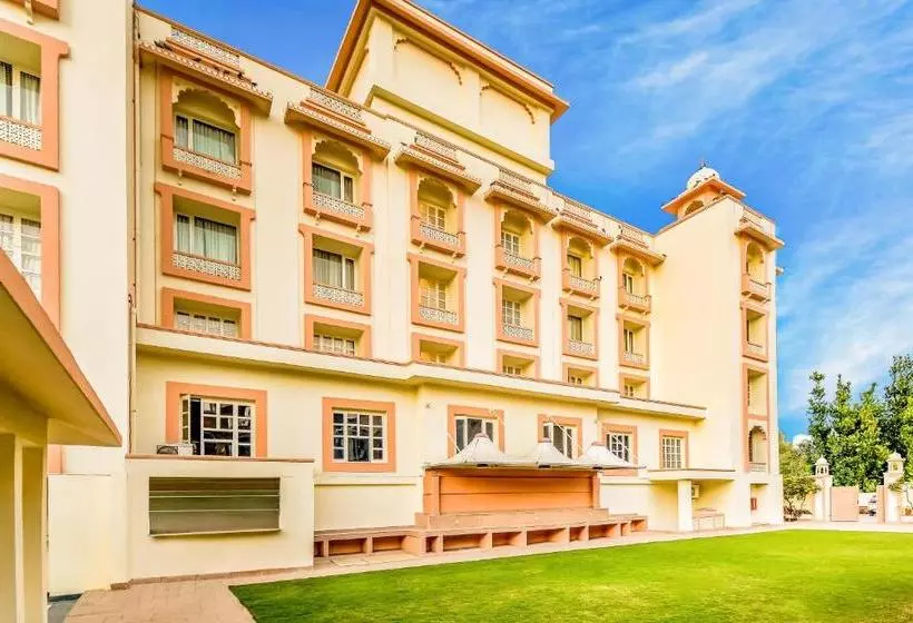 استراحتگاه Club Mahindra Jaipur