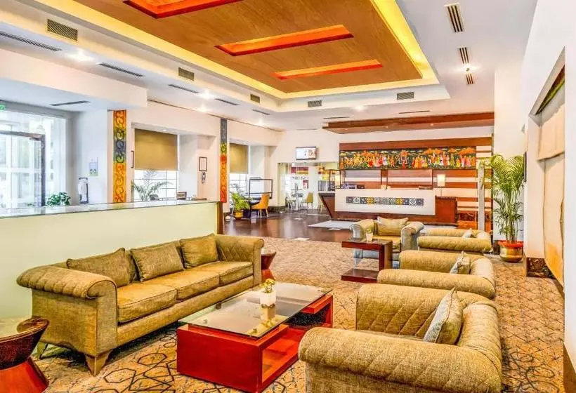 استراحتگاه Club Mahindra Jaipur