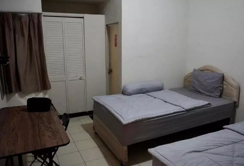 Retkeilymaja Btx 31 Residence Bintaro