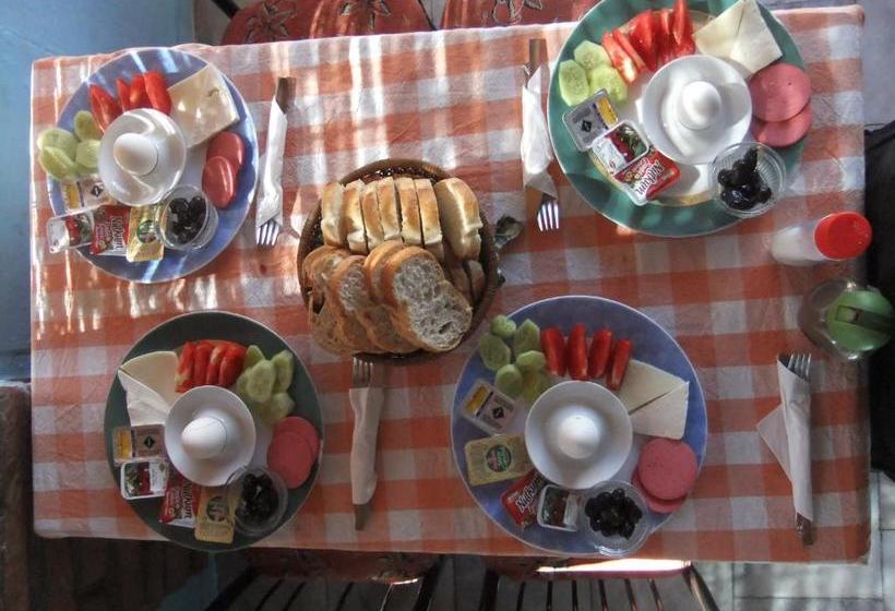 Общежитие Mavi Pansiyon