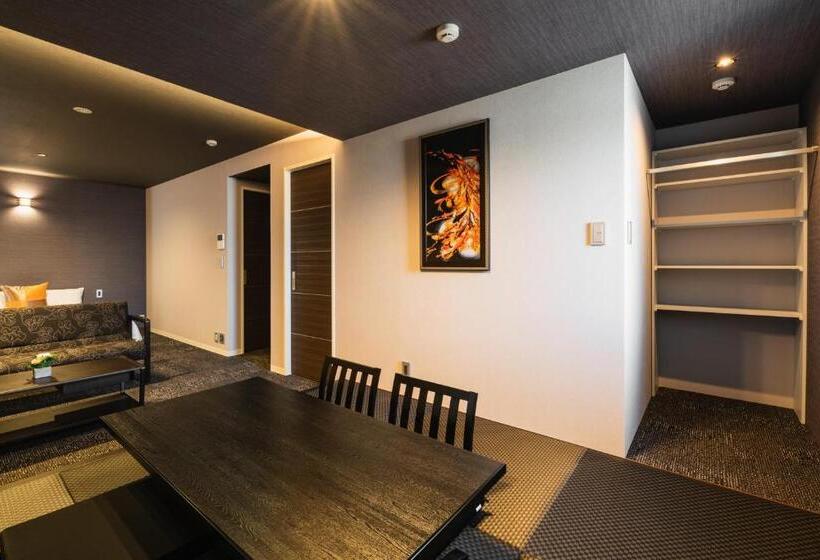 Grand Base Moji Nagomi