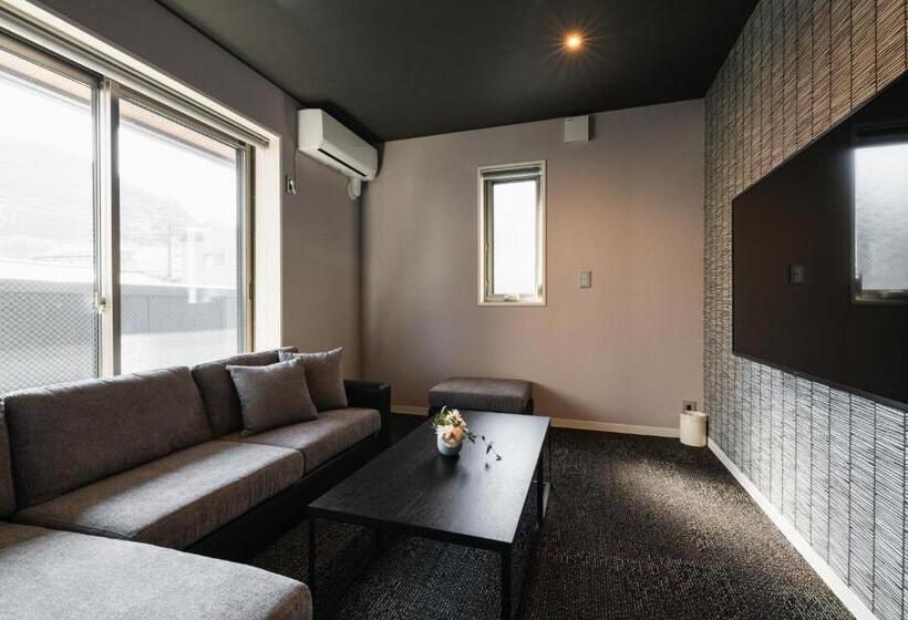 Grand Base Moji Nagomi