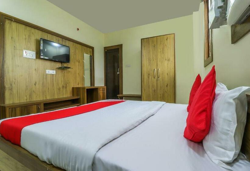 Hotelli Collection O 46410  Yatika Inn