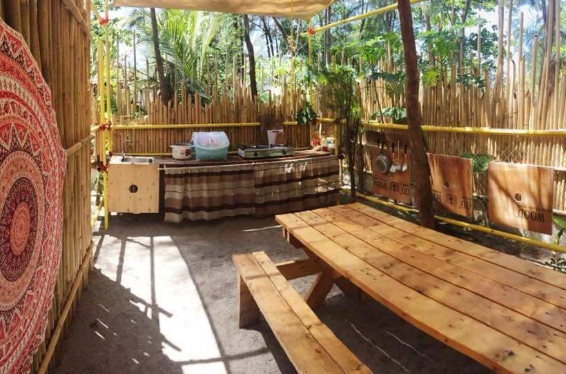 فندق Reddoorz Hostel @ Ragsak Kamp Beach Resort