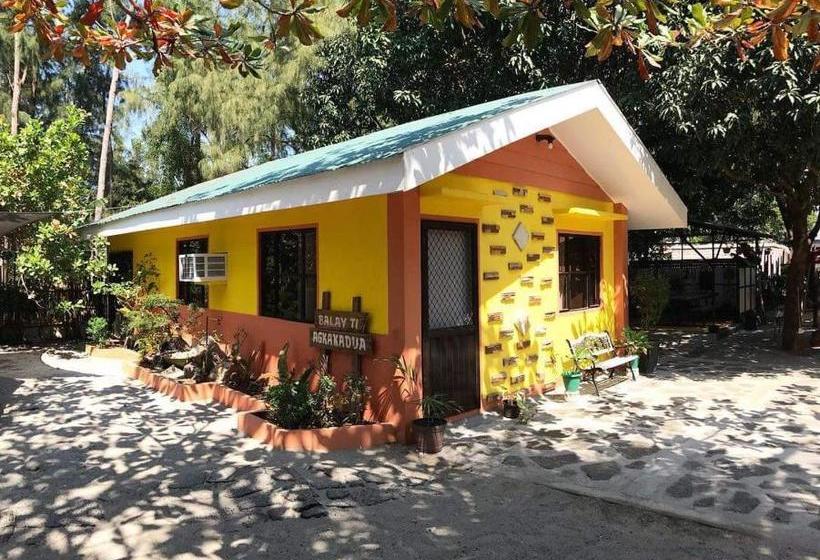 فندق Reddoorz Hostel @ Ragsak Kamp Beach Resort