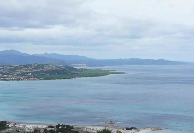 Aamiaismajoitus (B&B) Locanda Farorientale