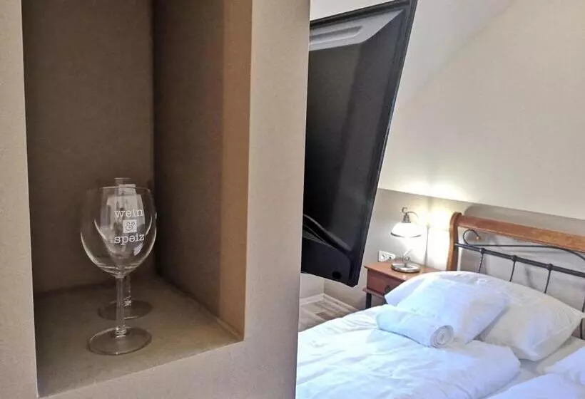 ベッドアンドブレックファースト Wein&speiz Fogadó