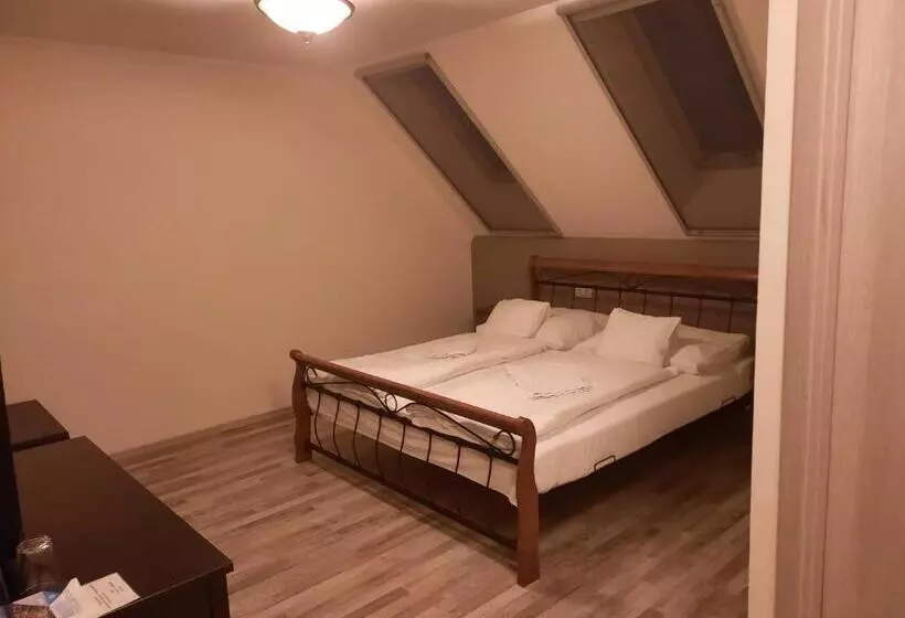 ベッドアンドブレックファースト Wein&speiz Fogadó