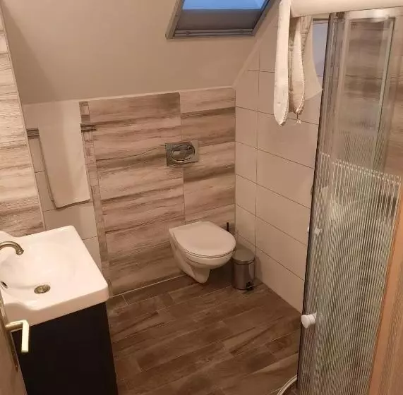 ベッドアンドブレックファースト Wein&speiz Fogadó