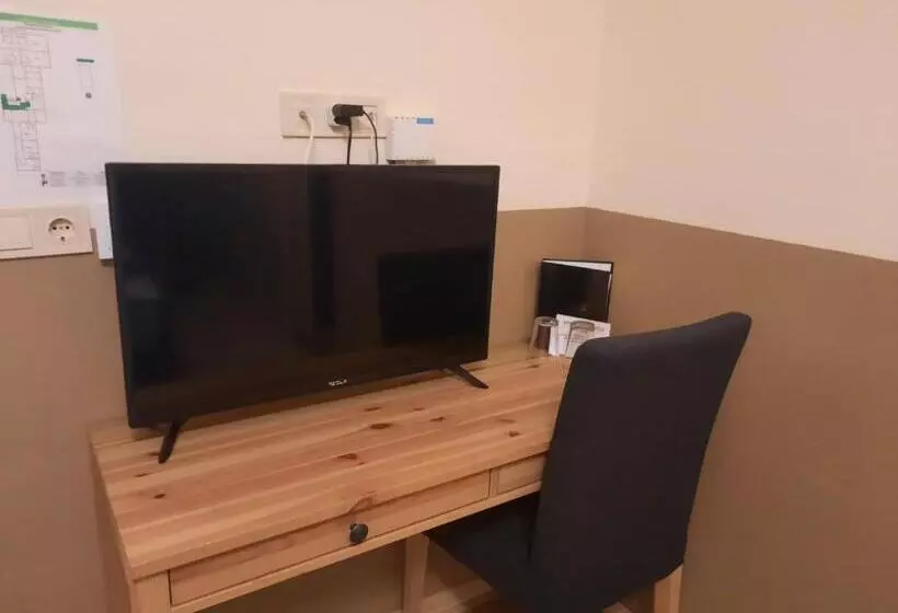 ベッドアンドブレックファースト Wein&speiz Fogadó